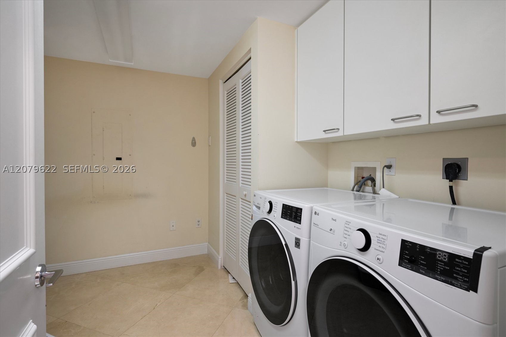 791 Crandon Blvd #704, Key Biscayne FL 33149