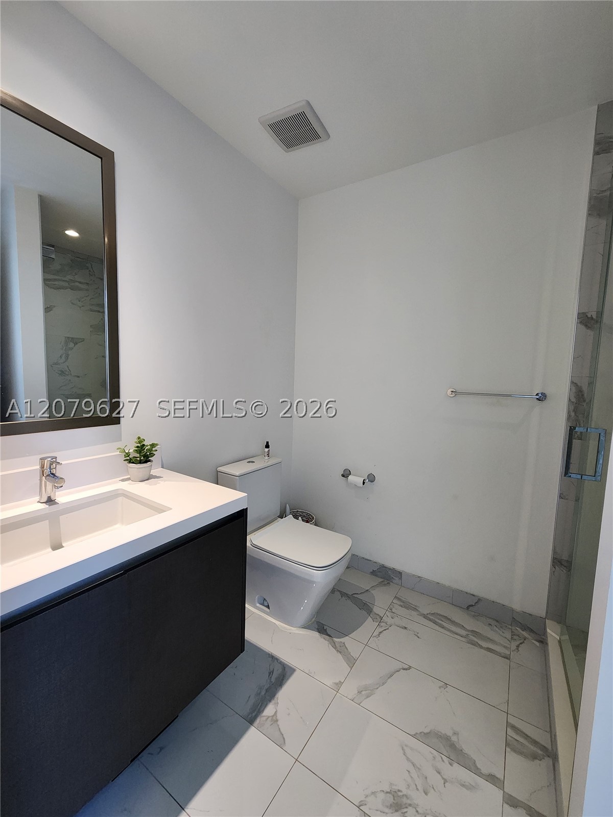 851 NE 1st Ave #3801, Miami FL 33132