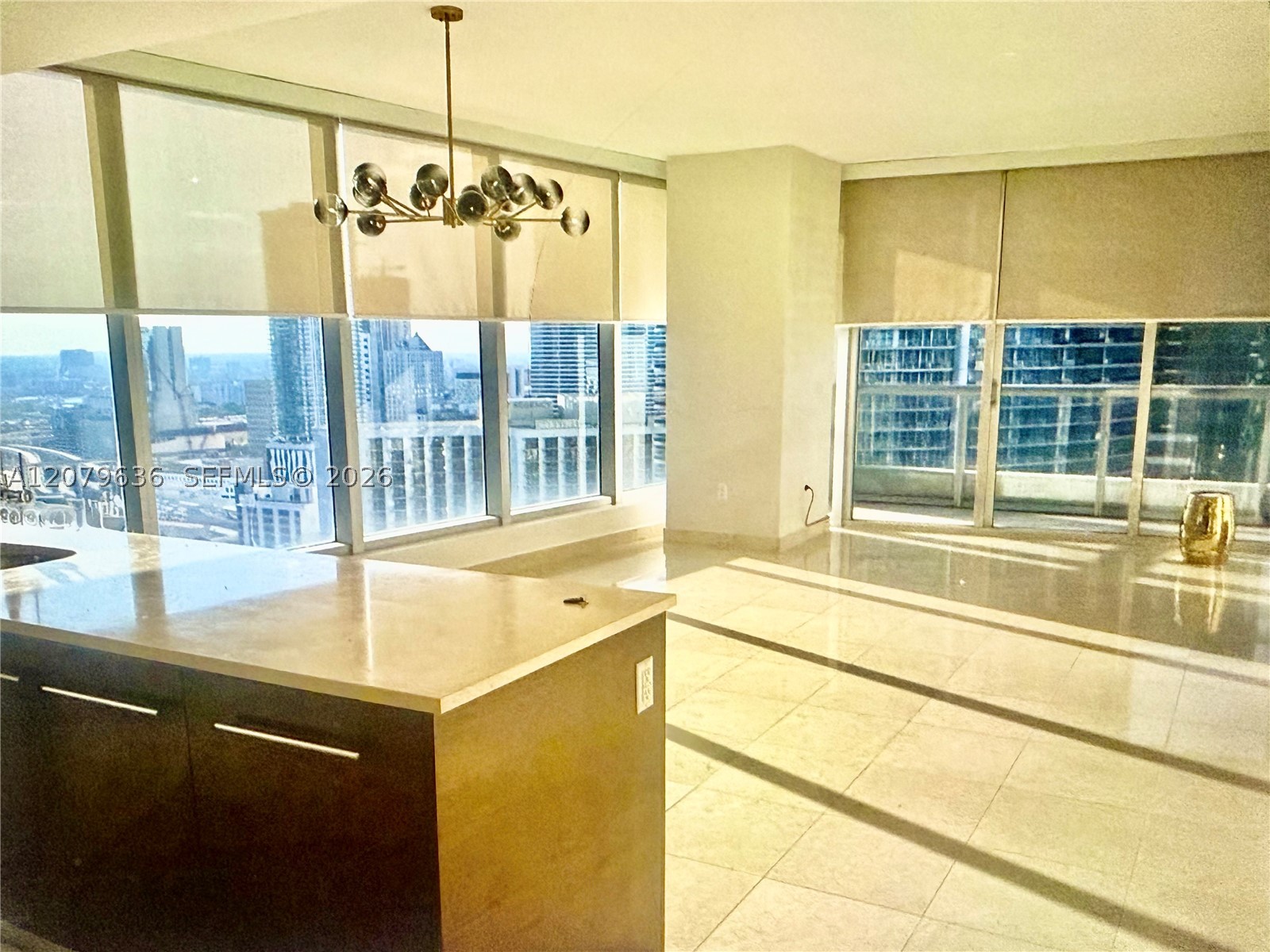 475 Brickell Ave #2915, Miami FL 33131