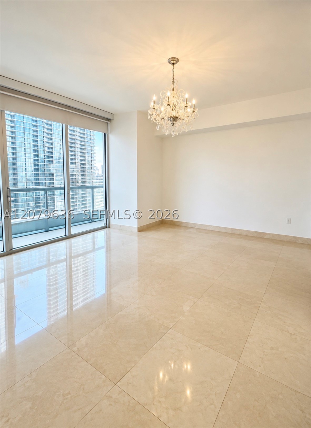 475 Brickell Ave #2915, Miami FL 33131