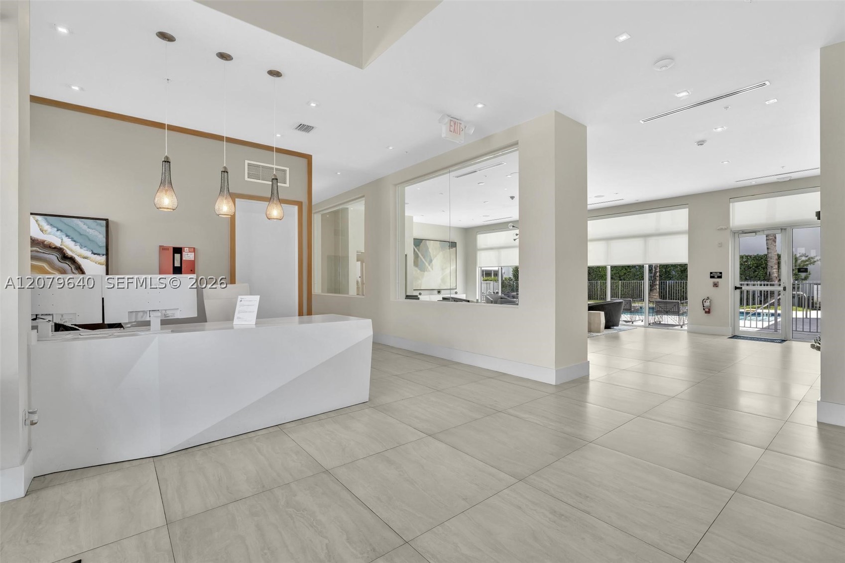9870 NW 74th Ter, Doral FL 33178