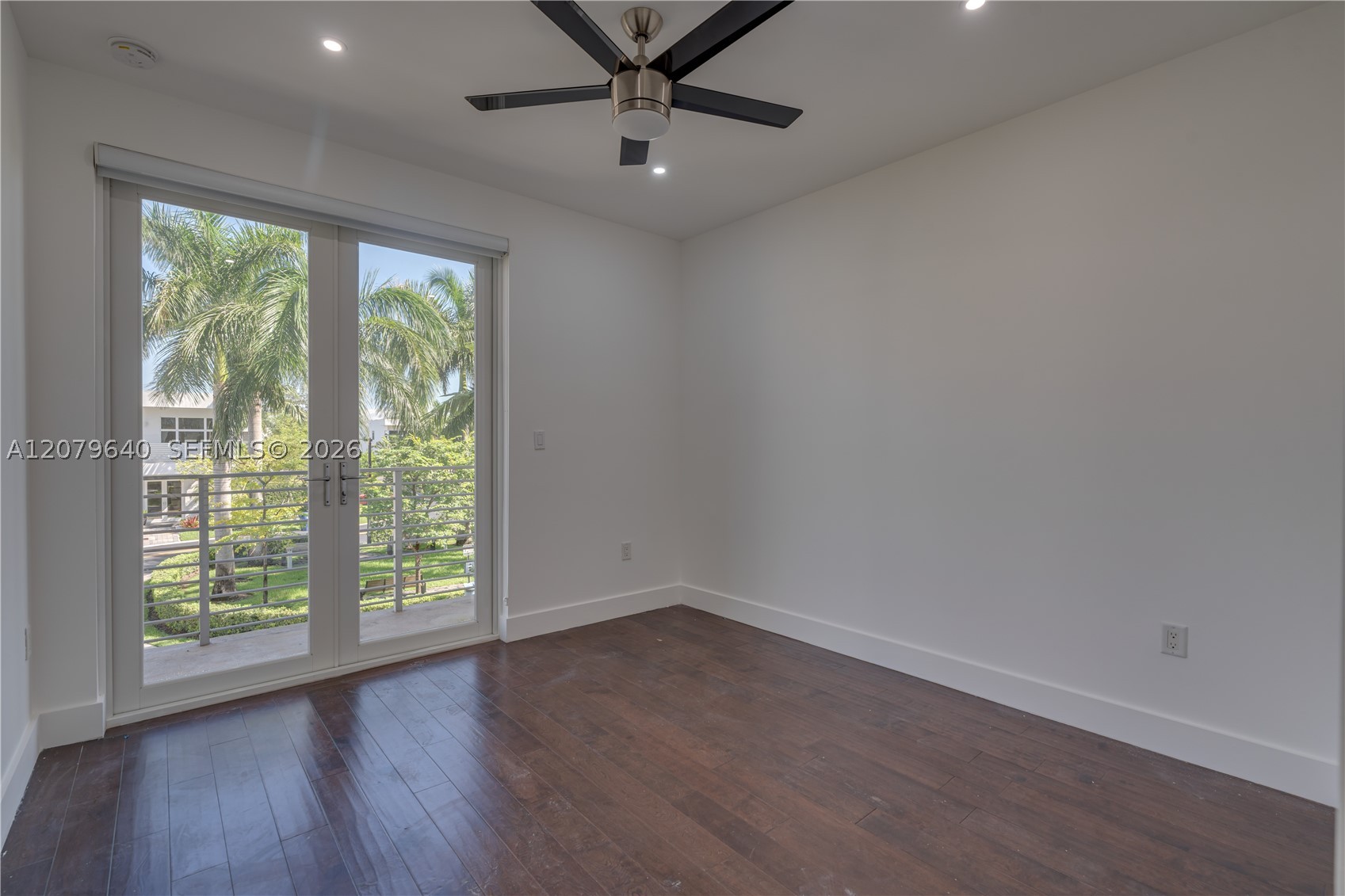 9870 NW 74th Ter, Doral FL 33178