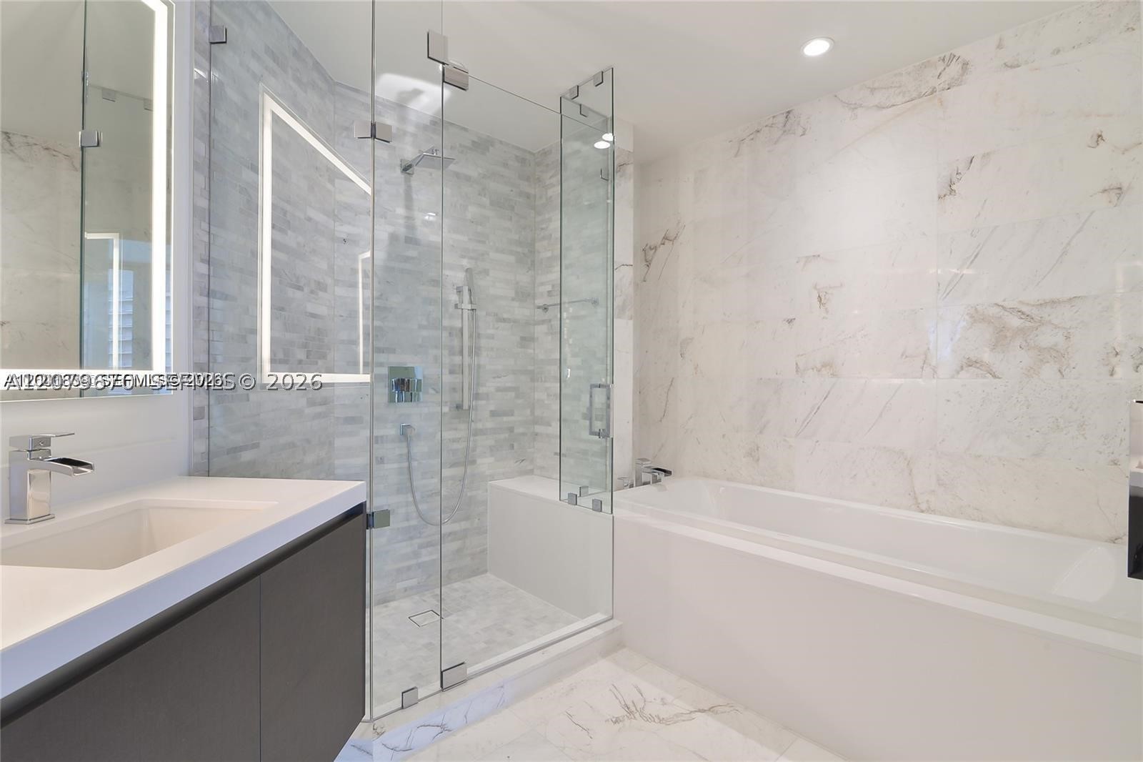 851 NE 1st Ave #4109, Miami FL 33132