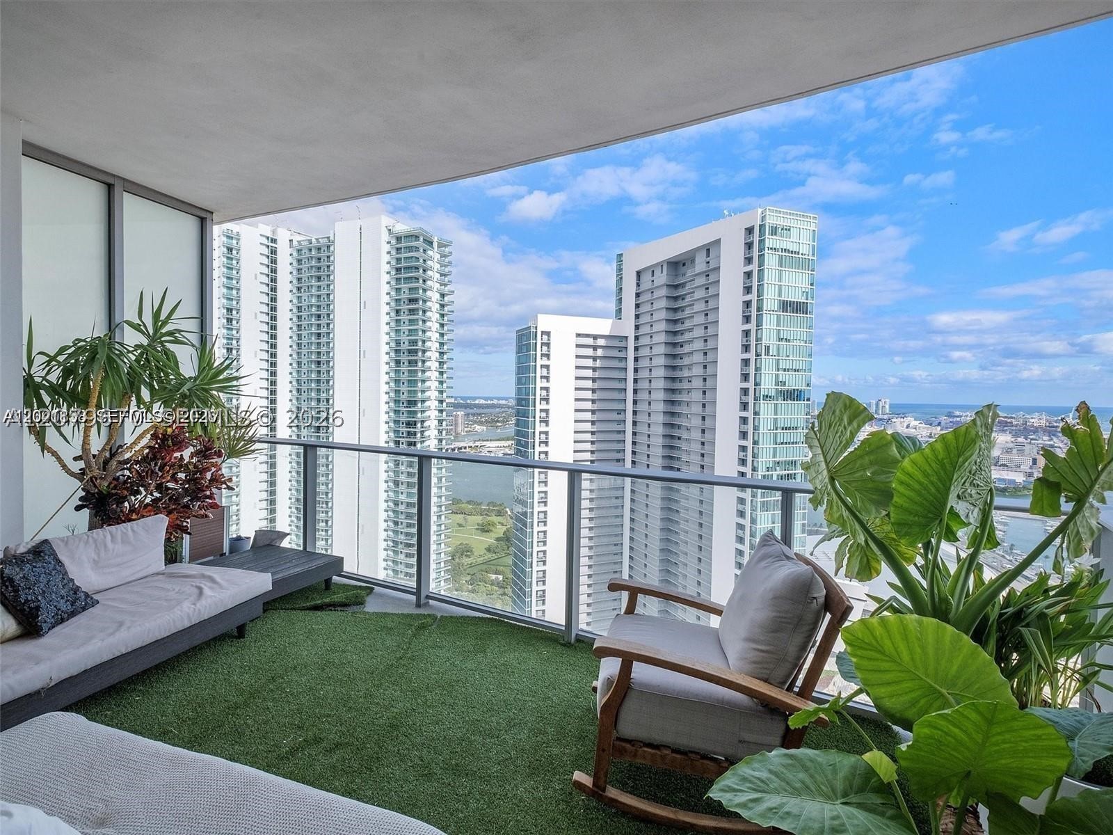 851 NE 1st Ave #4109, Miami FL 33132
