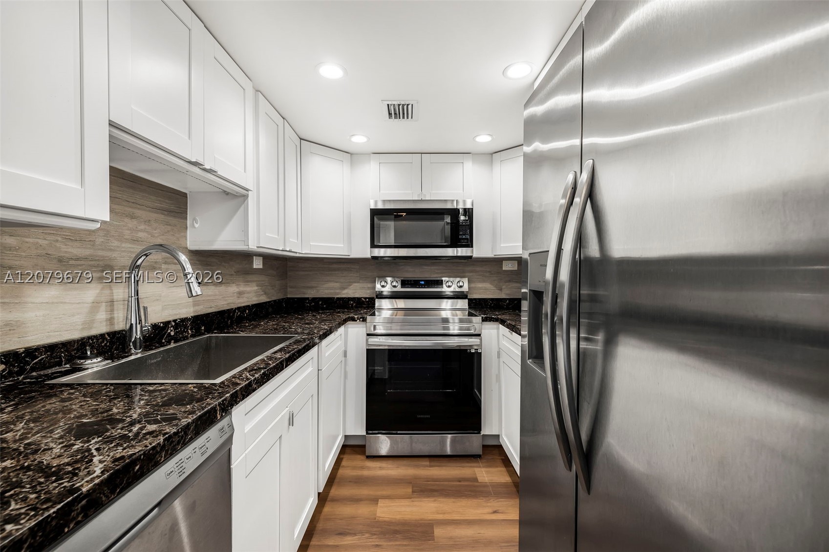 1200 West Ave #317, Miami Beach FL 33139