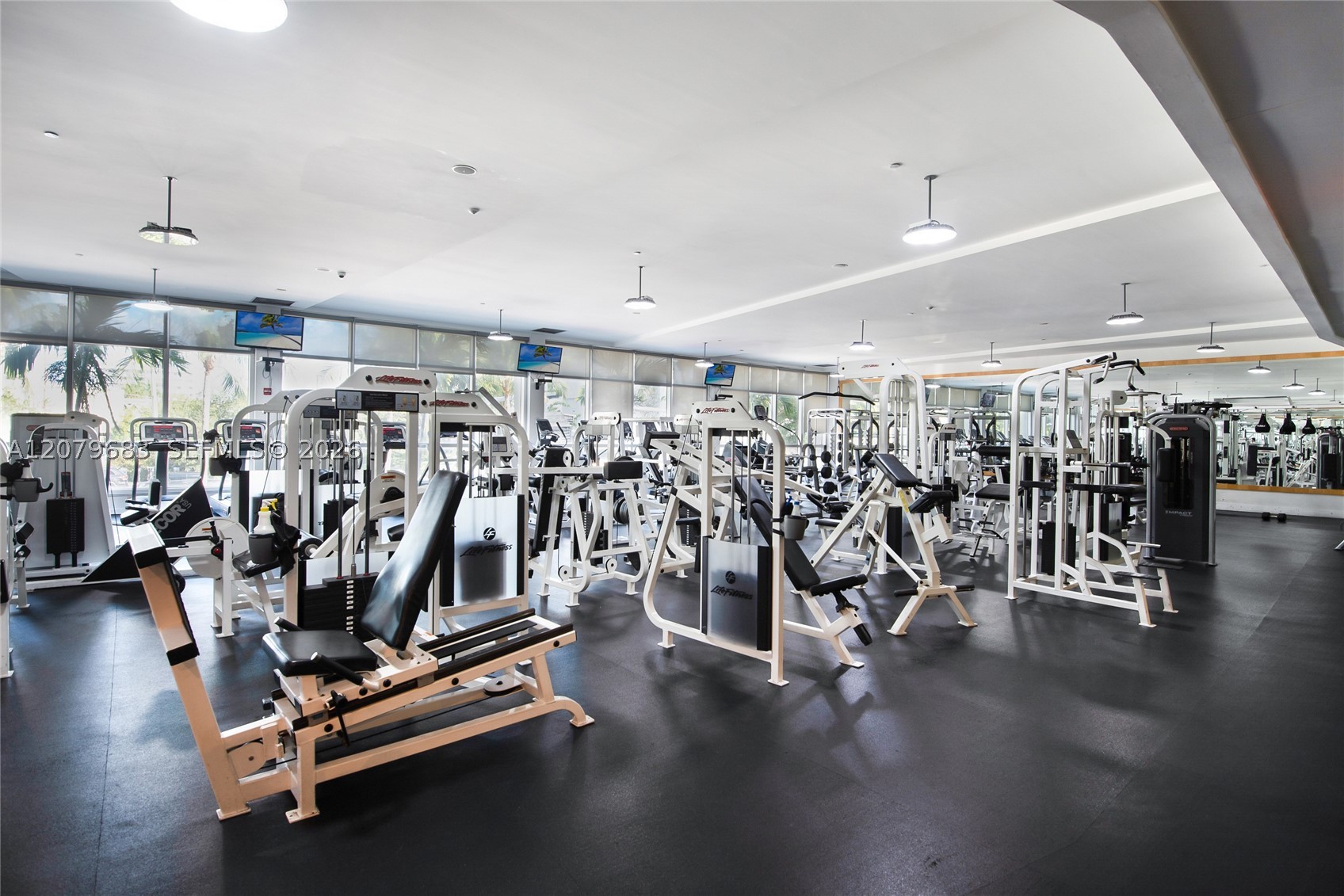 1000 West Ave #PH27, Miami Beach FL 33139