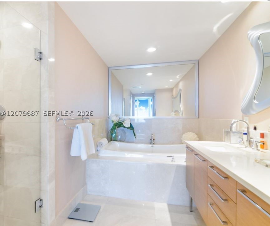 17001 Collins Ave #1603, Sunny Isles Beach FL 33160