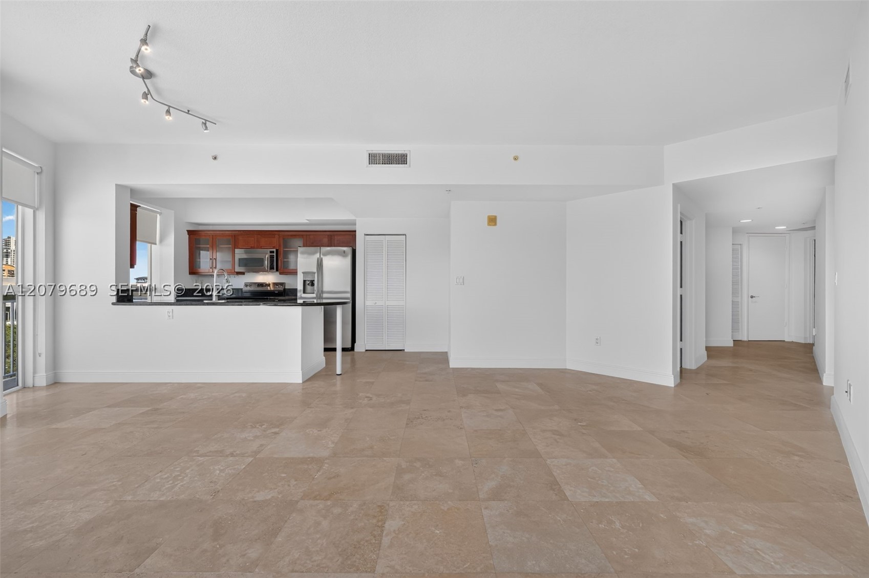 7270 SW 88th St #B403, Miami FL 33156