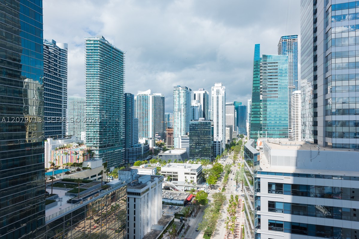 1451 Brickell Ave #2206, Miami FL 33131