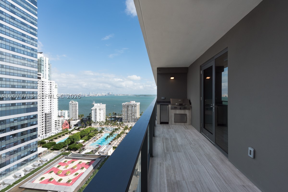 1451 Brickell Ave #2206, Miami FL 33131