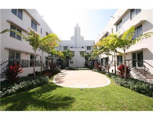435 21st St #215, Miami Beach FL 33139
