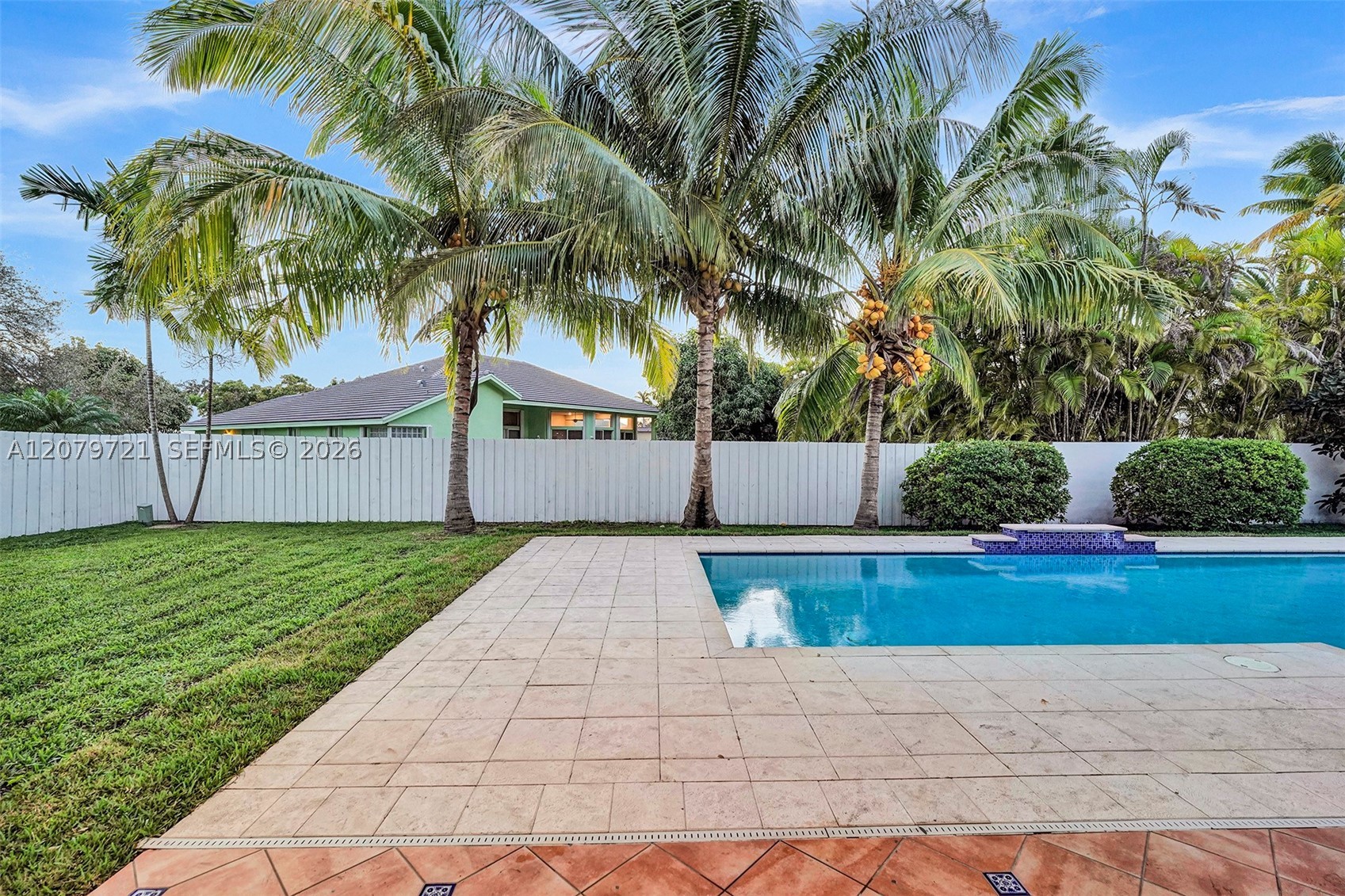 18440 SW 77th Ct #0, Cutler Bay FL 33157