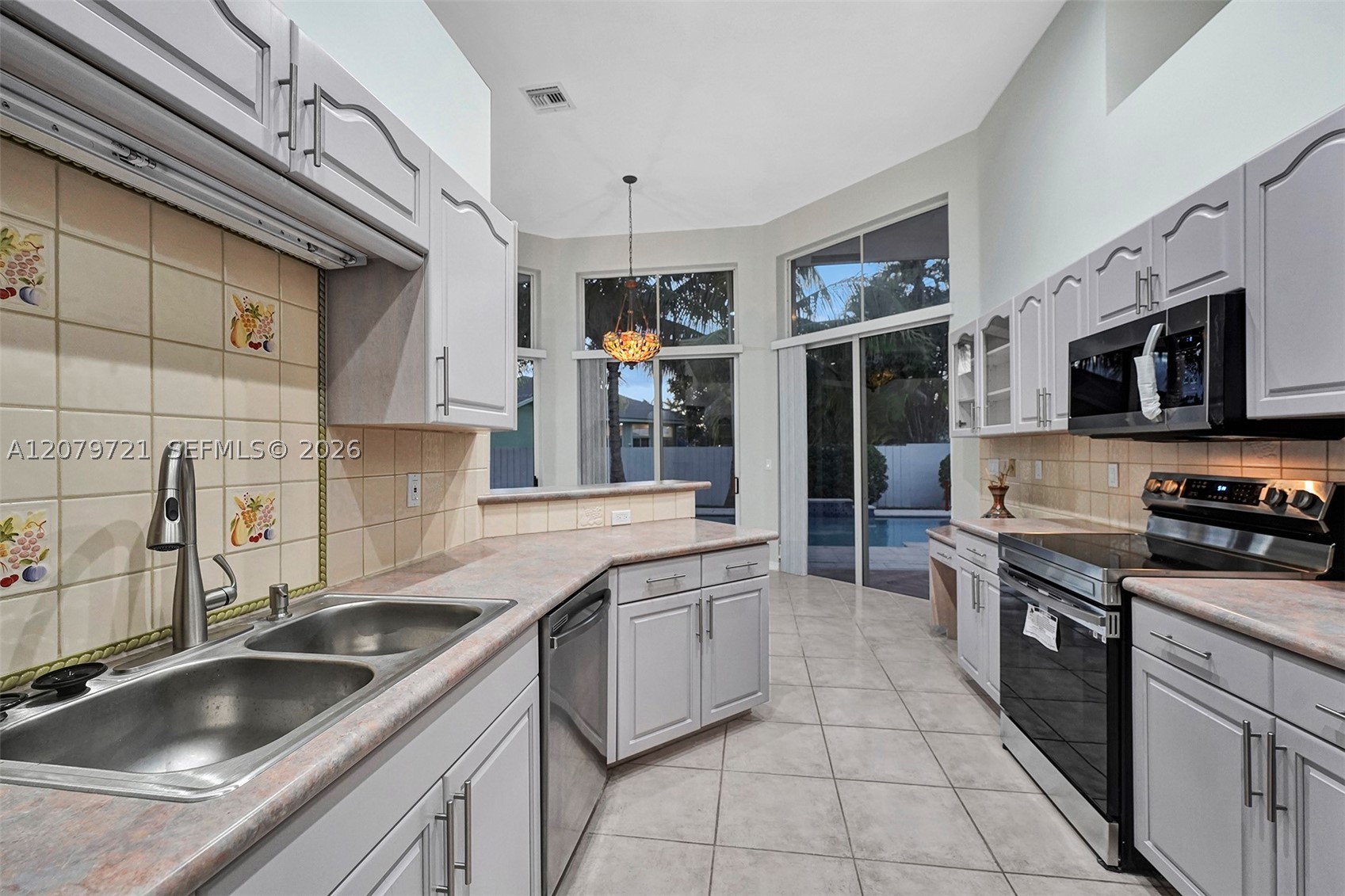 18440 SW 77th Ct #0, Cutler Bay FL 33157