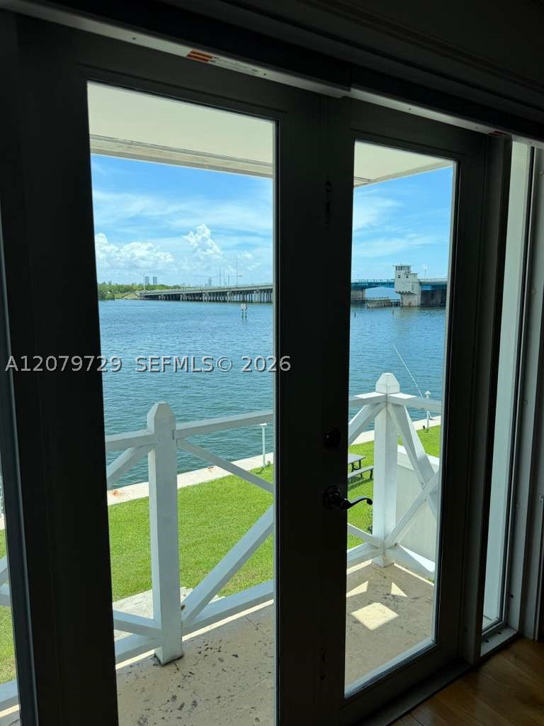8031 NE Bayshore Ct #8031, Miami FL 33138