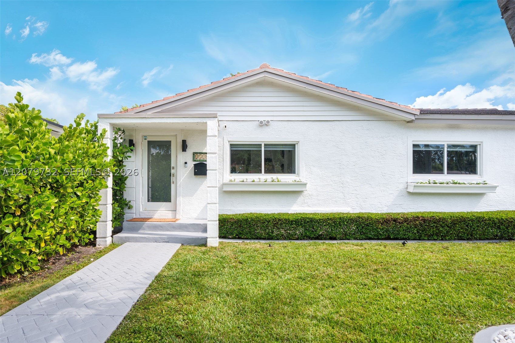 2521 SW 25th Ter, Miami FL 33133