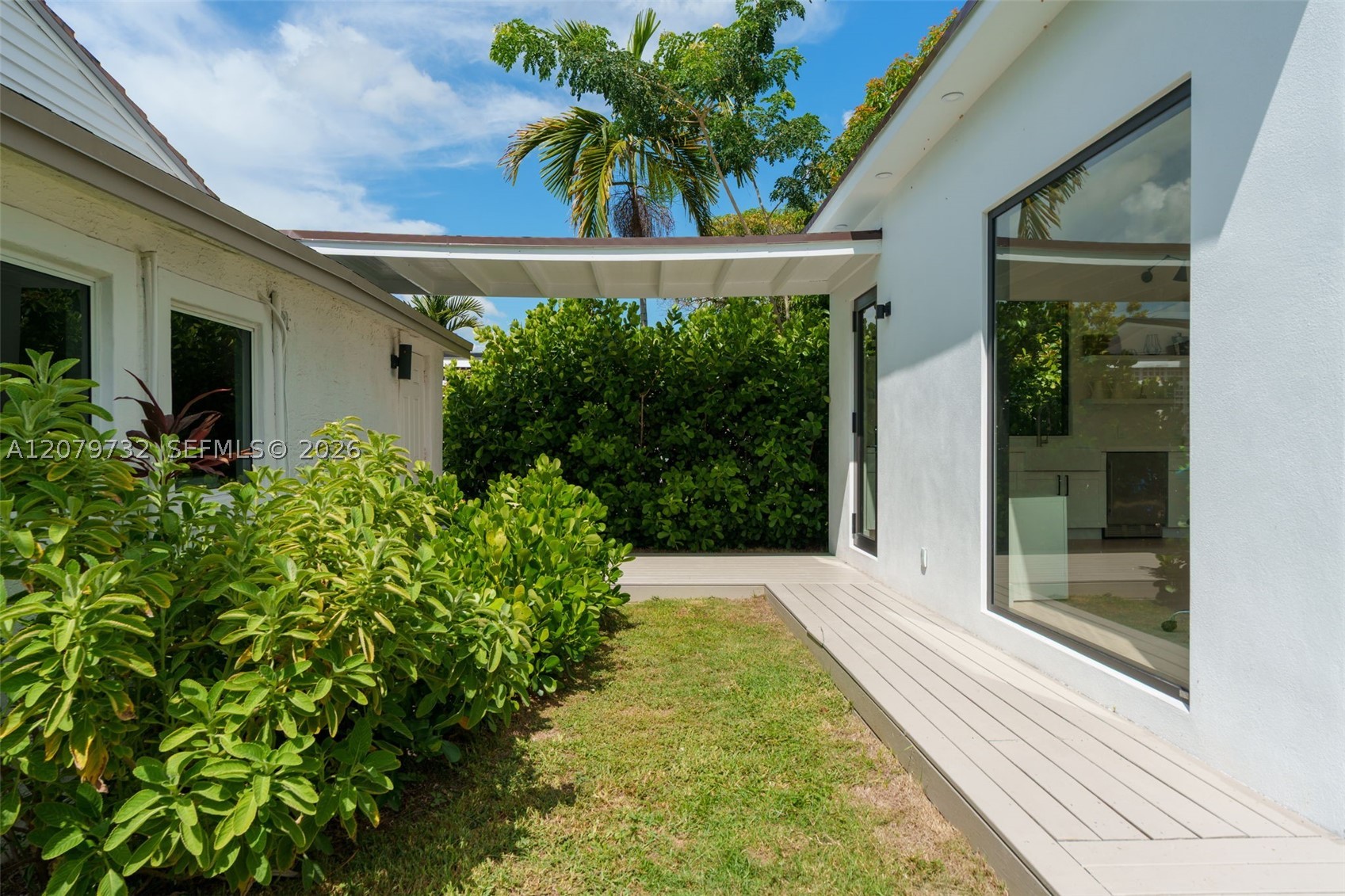 2521 SW 25th Ter, Miami FL 33133