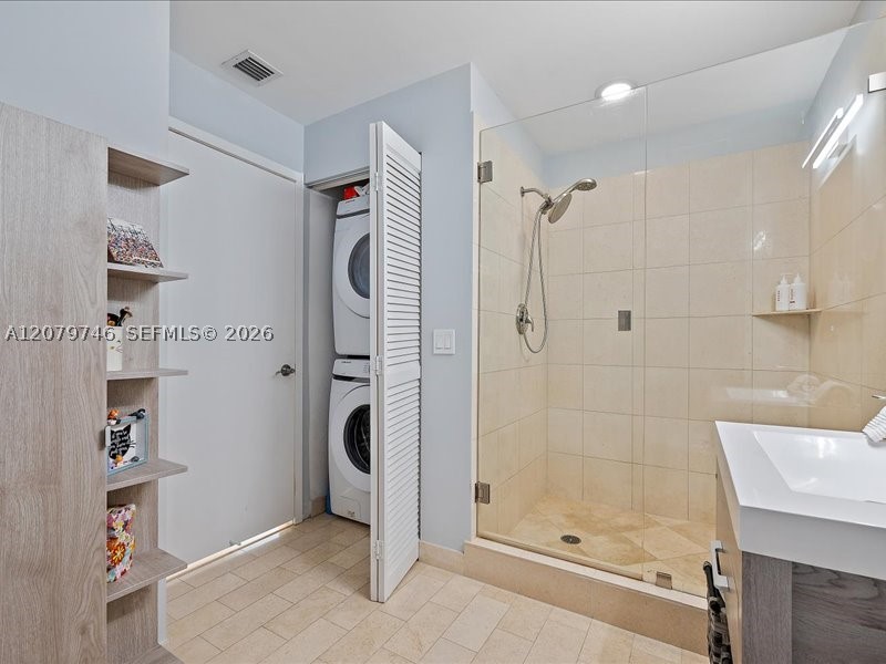 1111 SW 1st Ave #UPH4015, Miami FL 33130