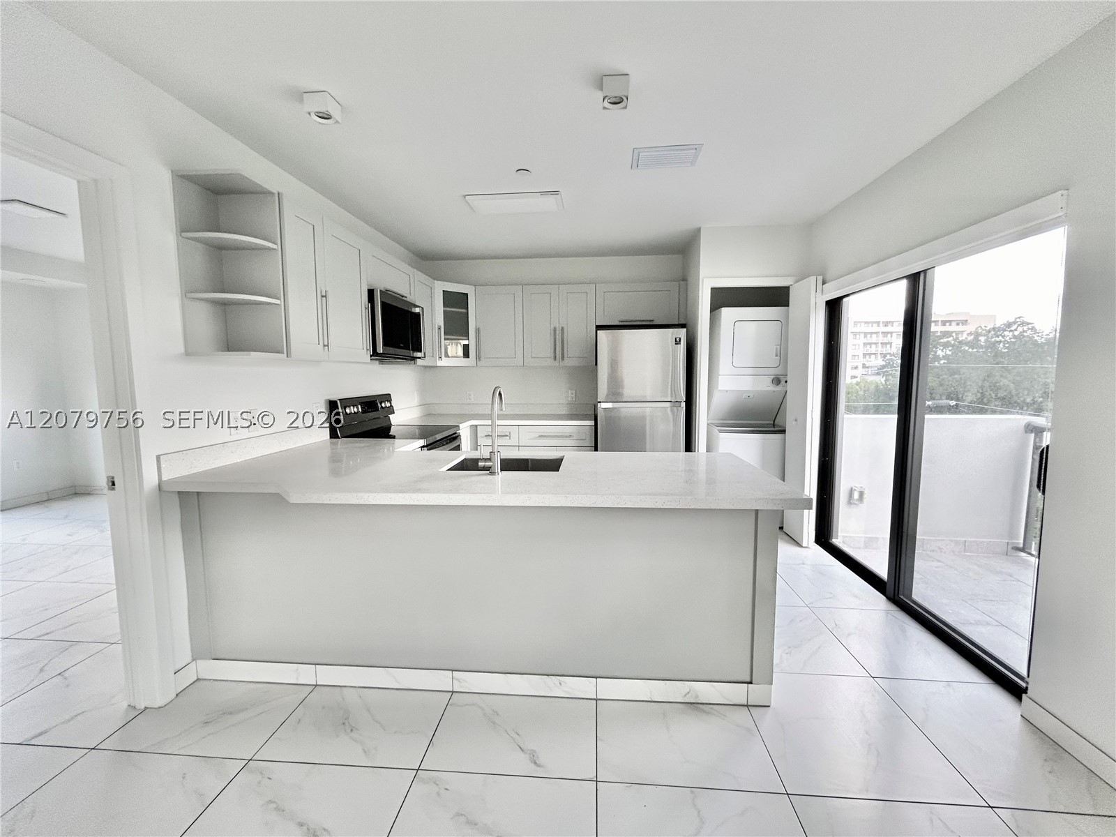 836 SW 2nd St #401, Miami FL 33130