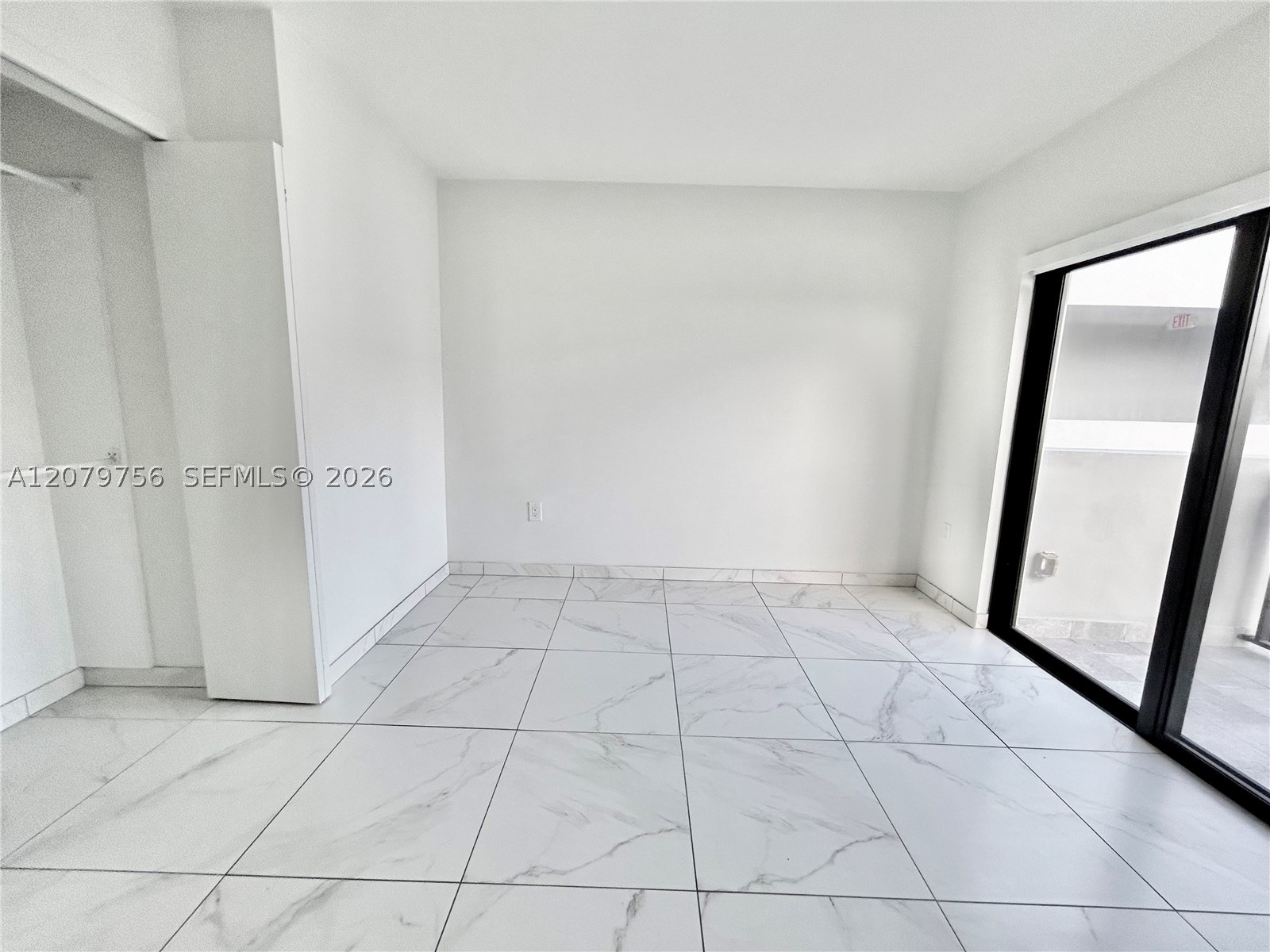 836 SW 2nd St #401, Miami FL 33130