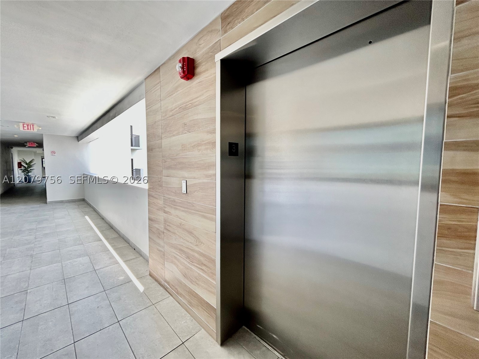 836 SW 2nd St #401, Miami FL 33130