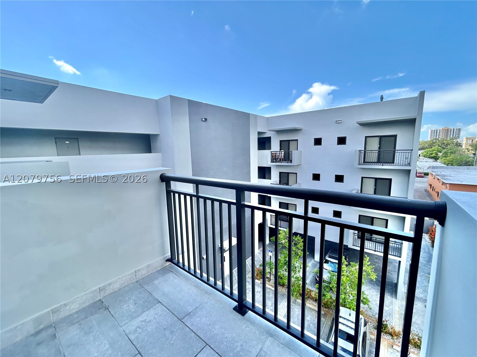 836 SW 2nd St #401, Miami FL 33130