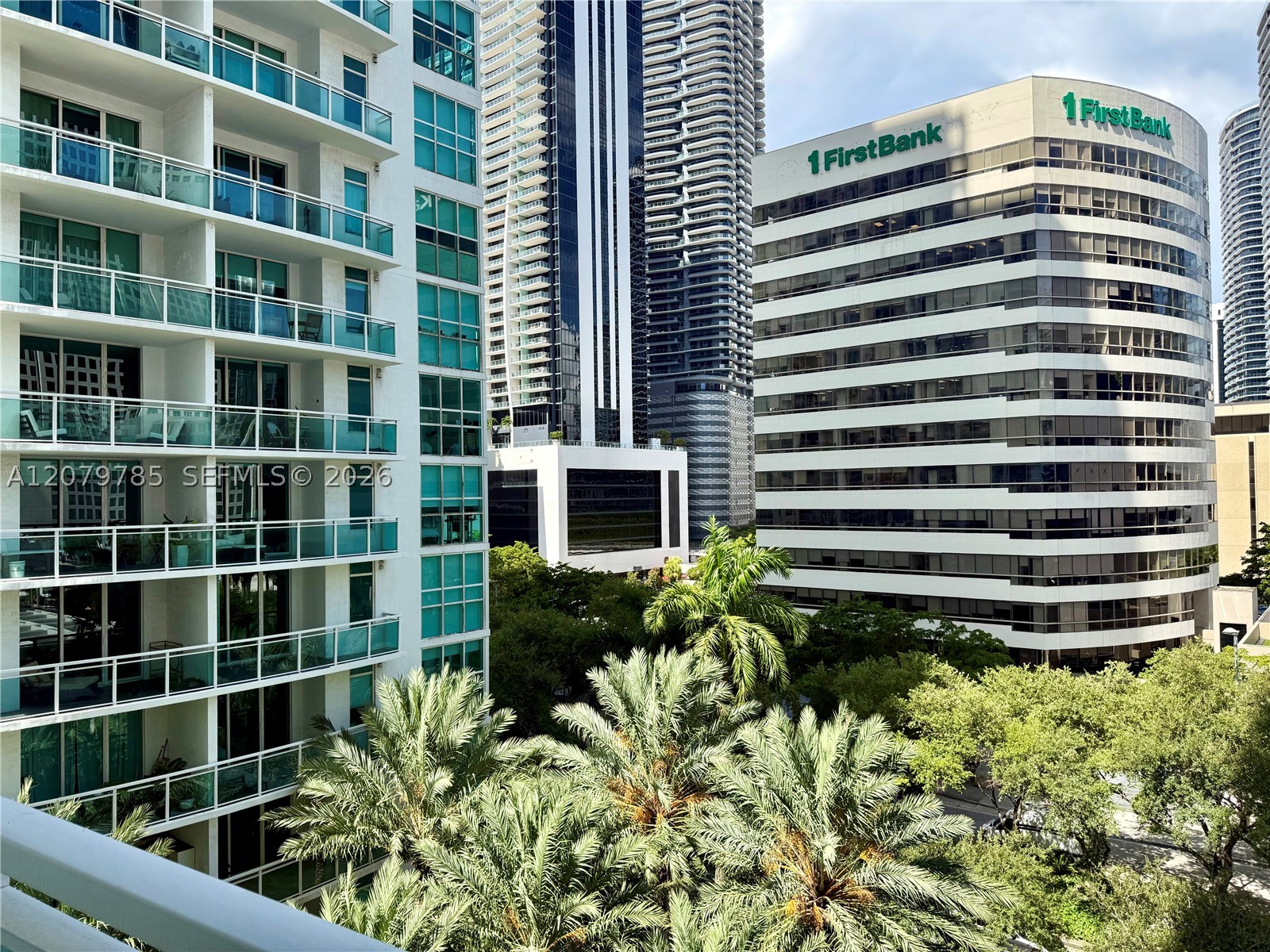 950 Brickell Bay Dr #601, Miami FL 33131
