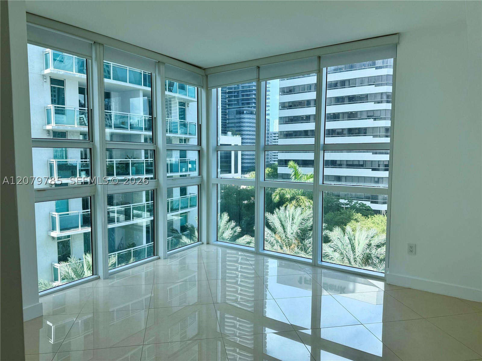 950 Brickell Bay Dr #601, Miami FL 33131
