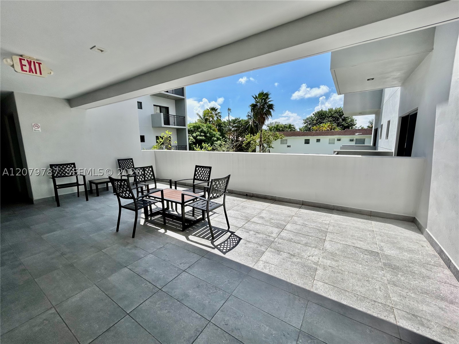 836 SW 2nd St #404, Miami FL 33130