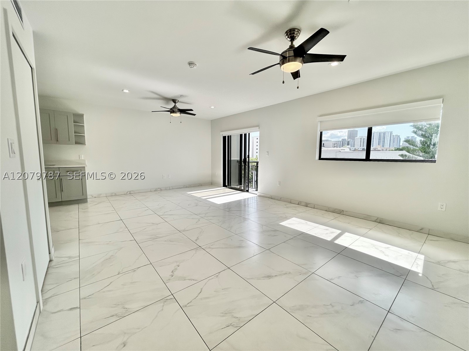836 SW 2nd St #404, Miami FL 33130