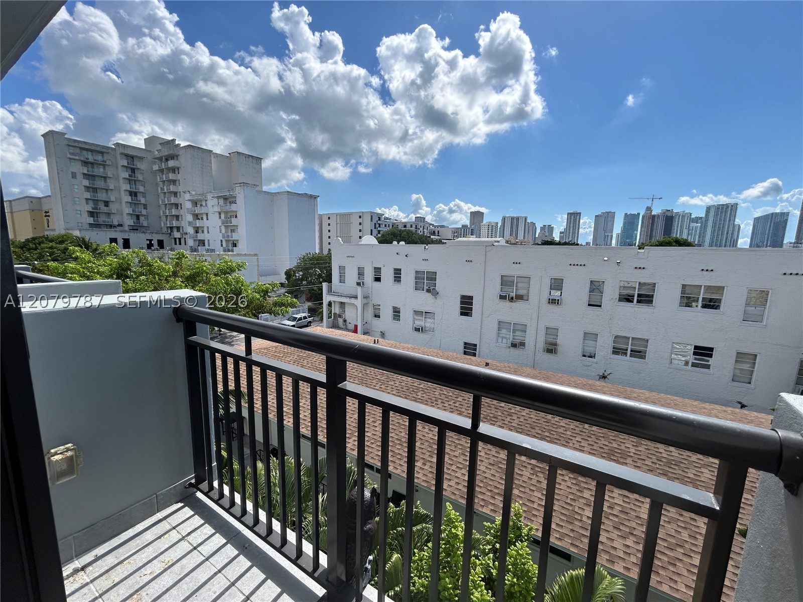 836 SW 2nd St #404, Miami FL 33130