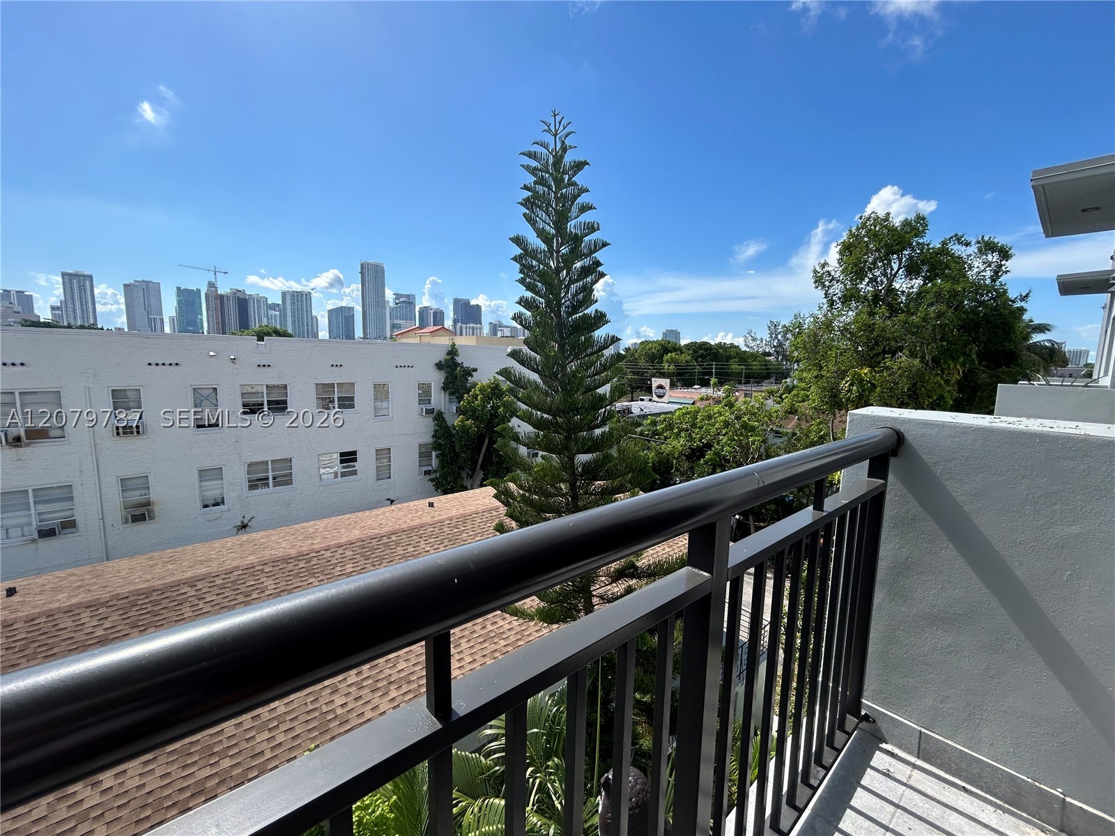 836 SW 2nd St #404, Miami FL 33130