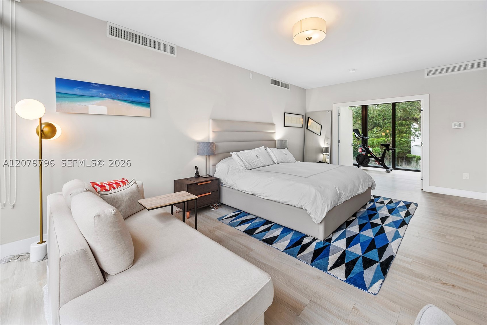 8611 Arboretum Ln, Miami FL 33138