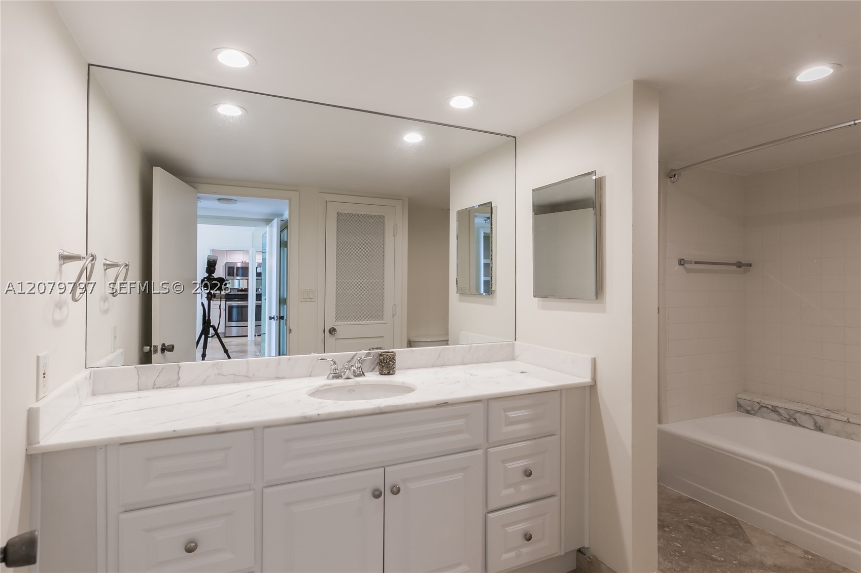 2100 S Ocean Ln #904, Fort Lauderdale FL 33316