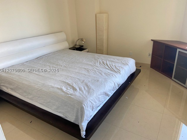 325 S Biscayne Blvd #2914, Miami FL 33131