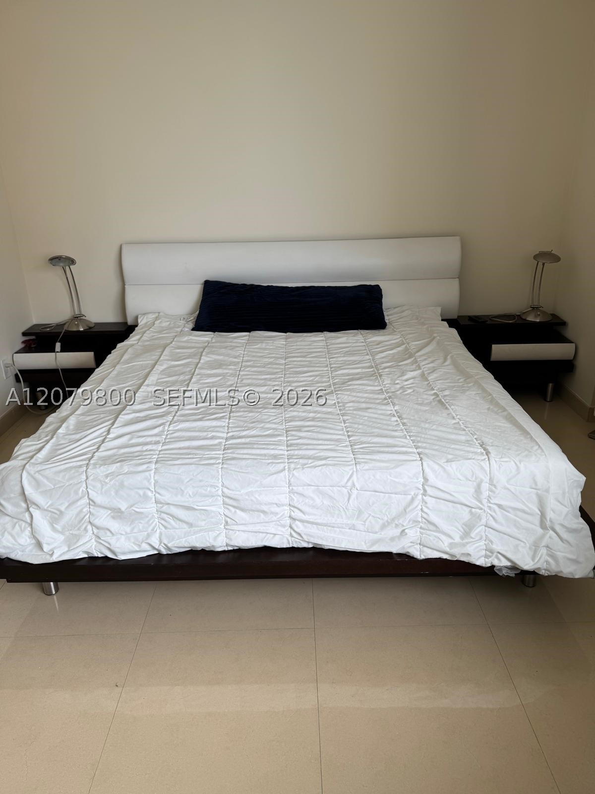 325 S Biscayne Blvd #2914, Miami FL 33131