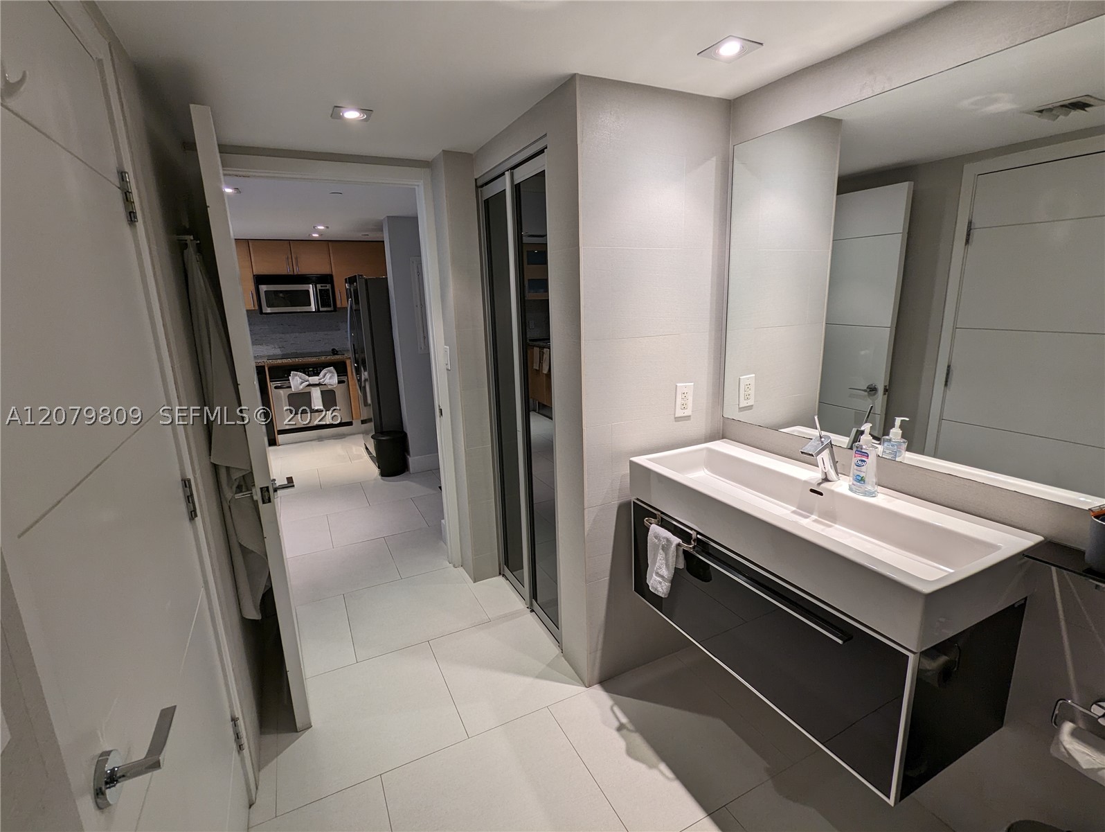 2101 Brickell Ave #1104, Miami FL 33129