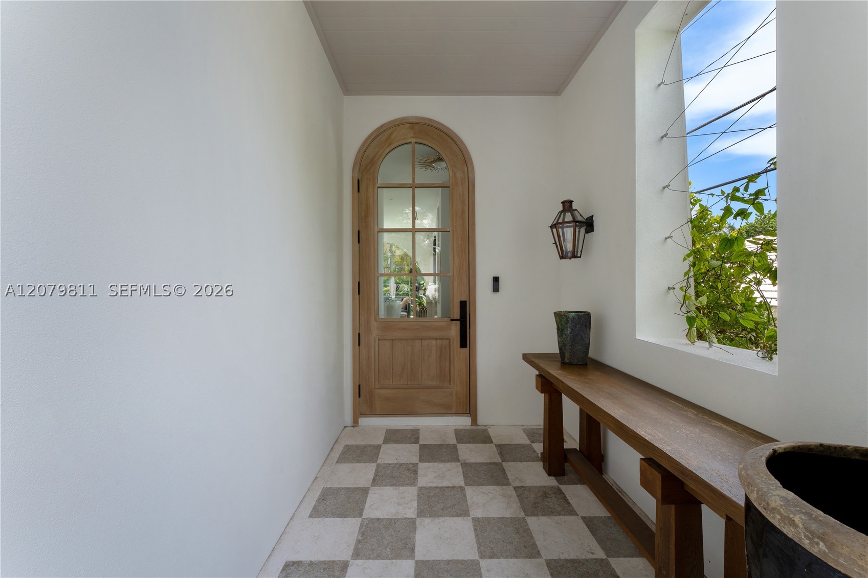 544 Warren Ln, Key Biscayne FL 33149