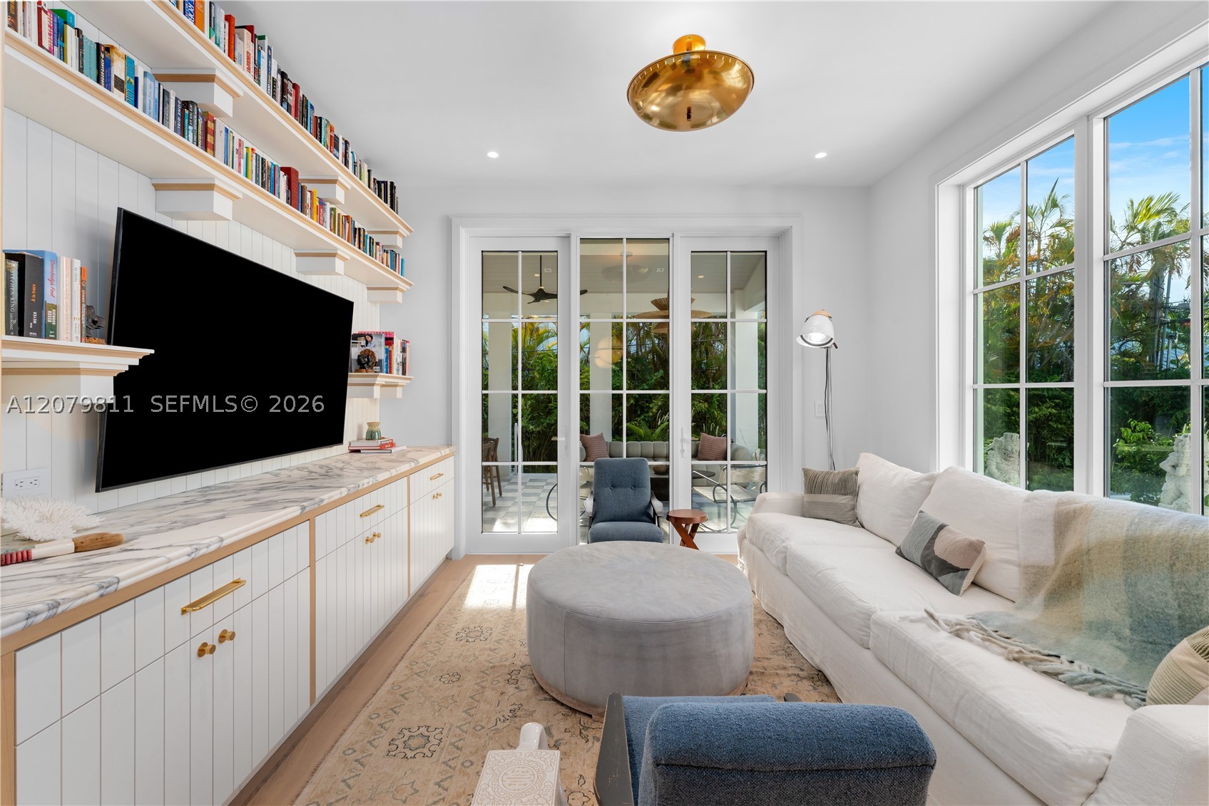 544 Warren Ln, Key Biscayne FL 33149