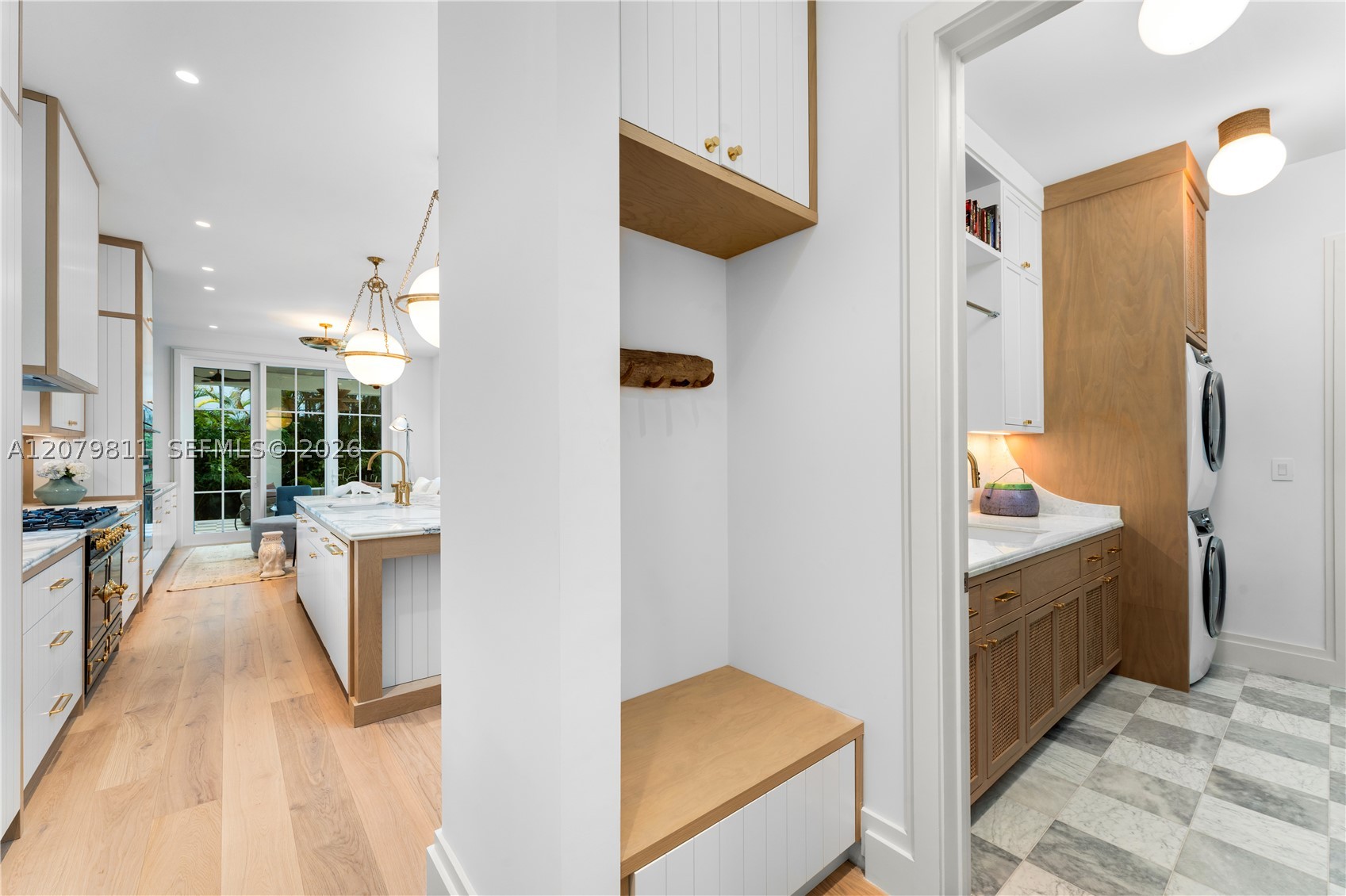 544 Warren Ln, Key Biscayne FL 33149