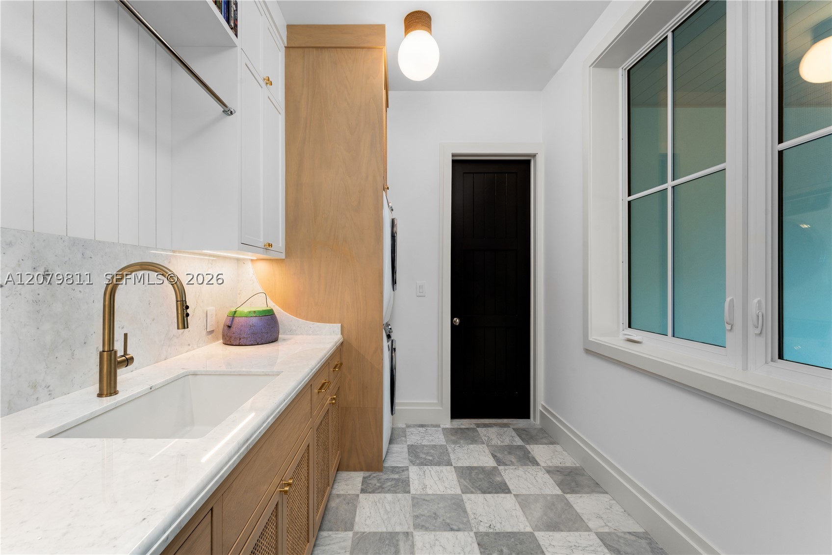 544 Warren Ln, Key Biscayne FL 33149