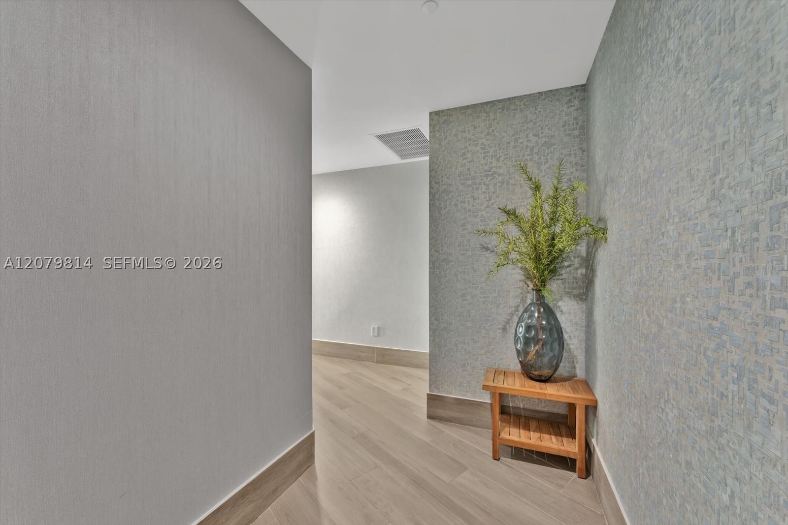 501 NE 31st St #2006, Miami FL 33137