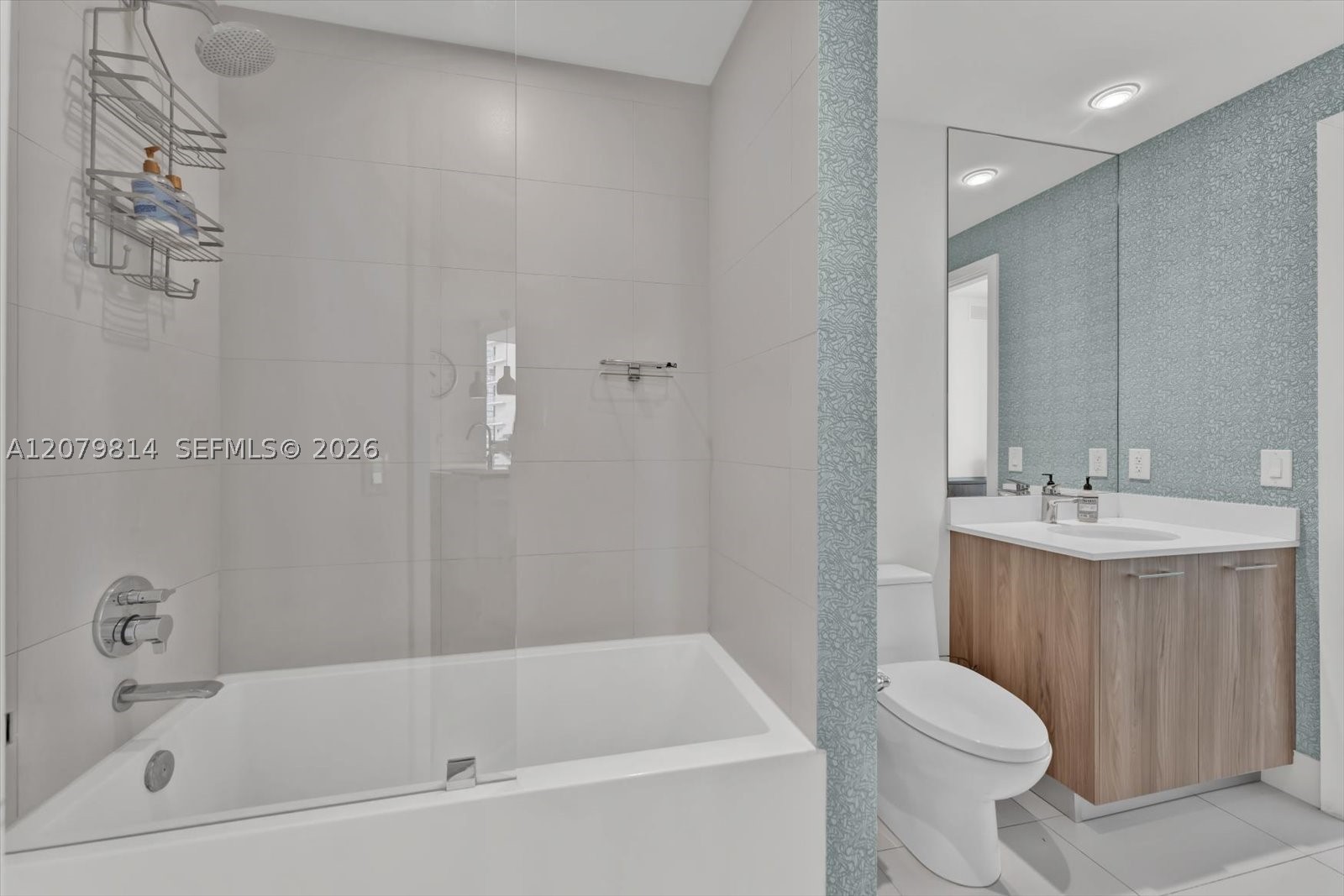 501 NE 31st St #2006, Miami FL 33137