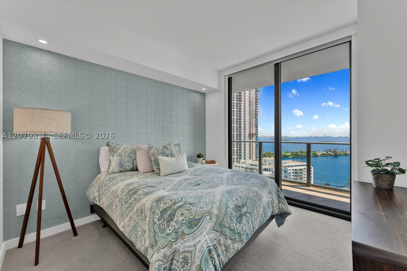 501 NE 31st St #2006, Miami FL 33137
