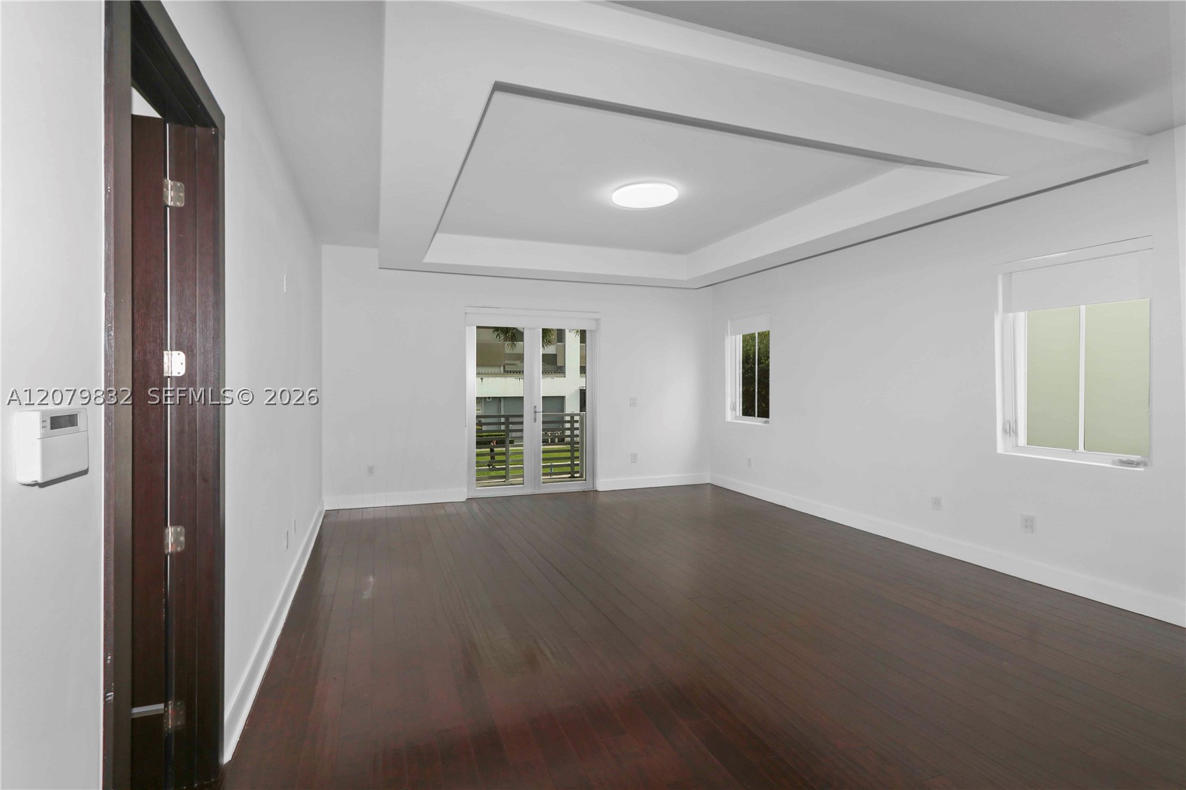 8249 NW 34th Dr, Doral FL 33122