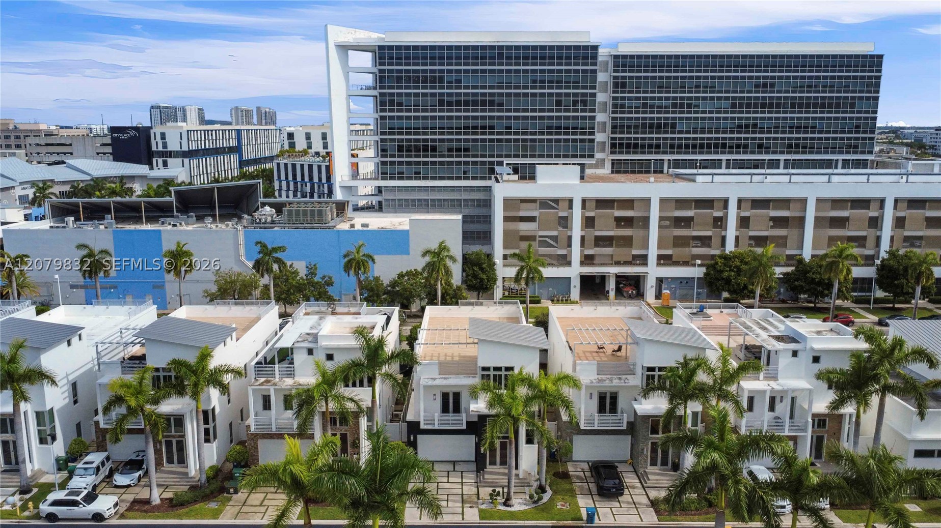 8249 NW 34th Dr, Doral FL 33122