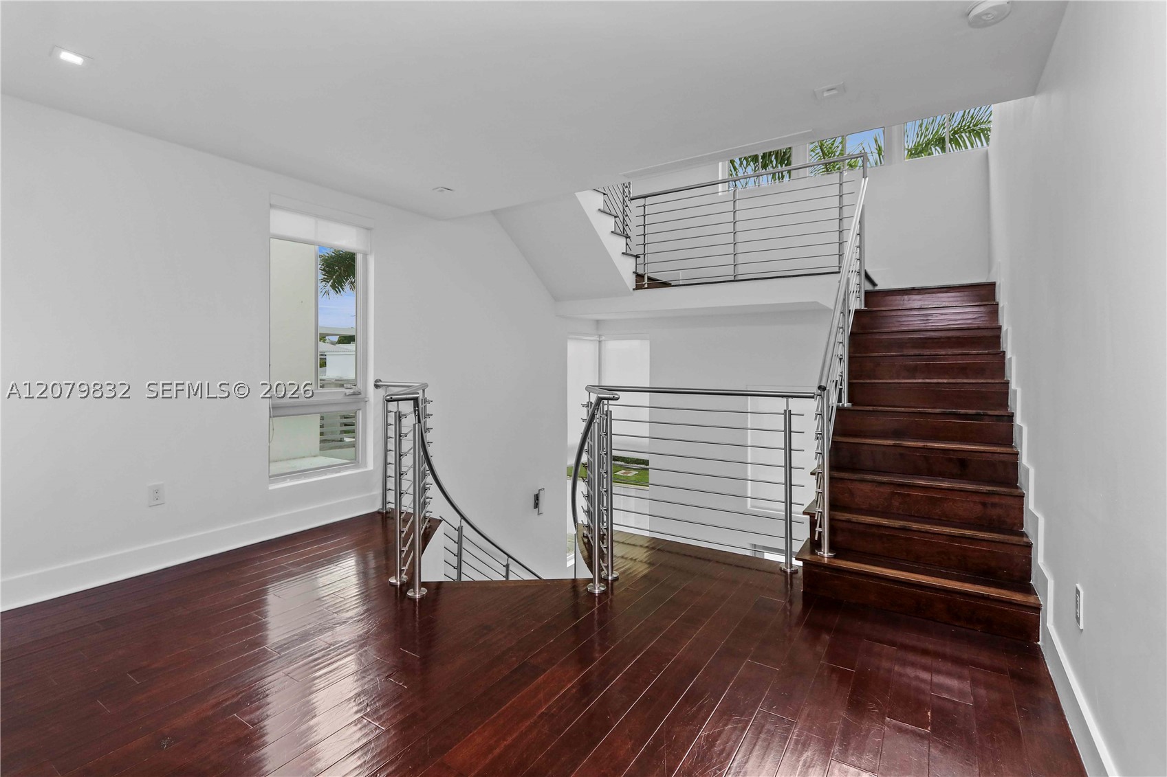 8249 NW 34th Dr, Doral FL 33122