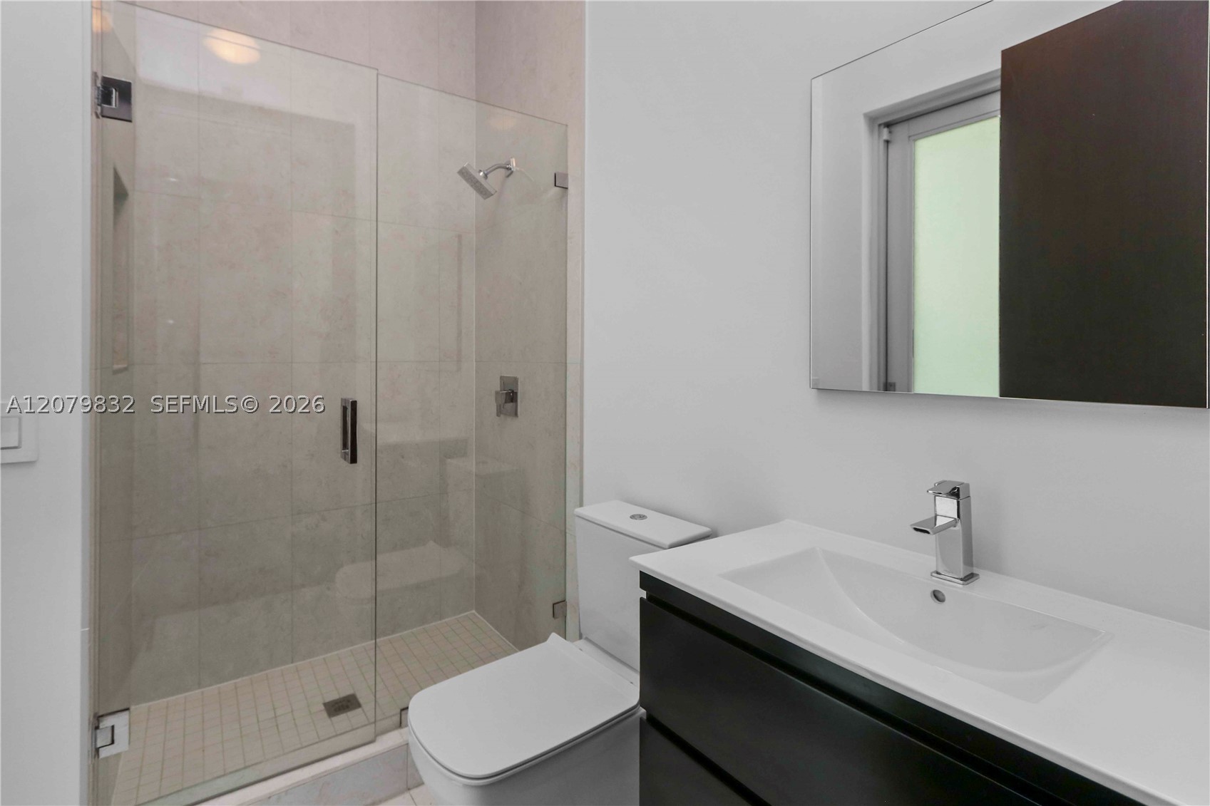 8249 NW 34th Dr, Doral FL 33122