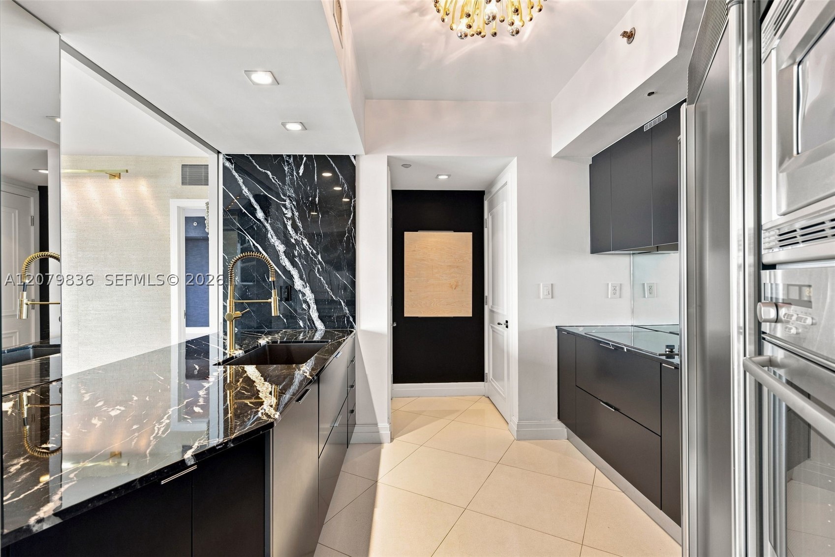 400 Alton Rd #1804, Miami Beach FL 33139