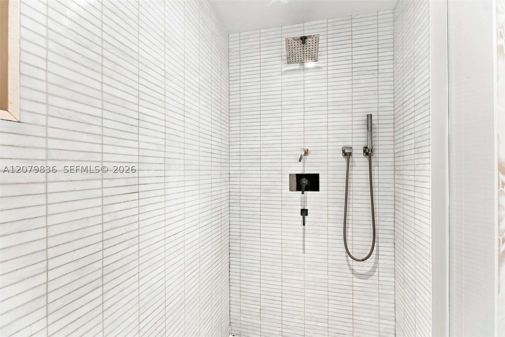 400 Alton Rd #1804, Miami Beach FL 33139