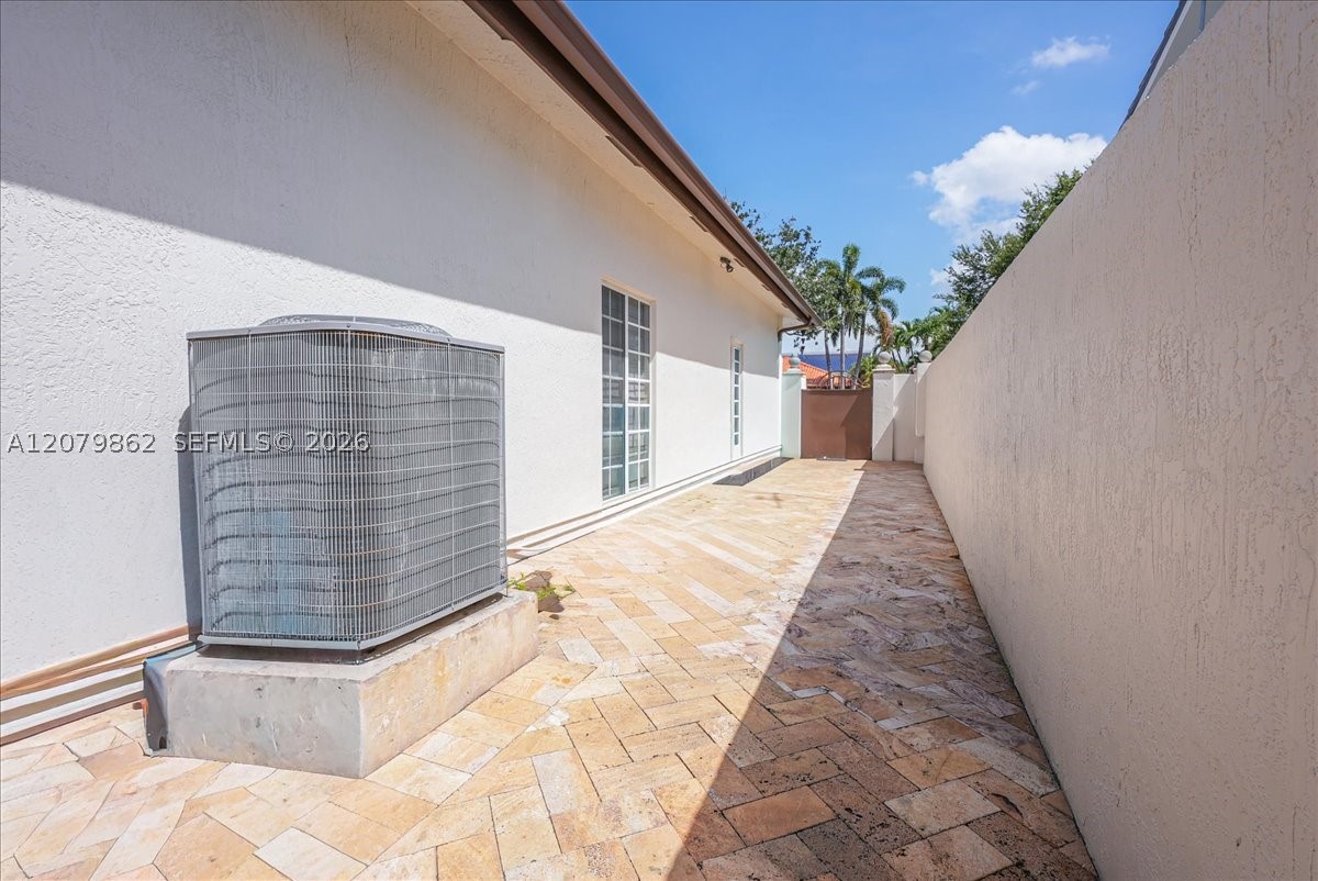 Miami Lakes FL 33016 - A12079862